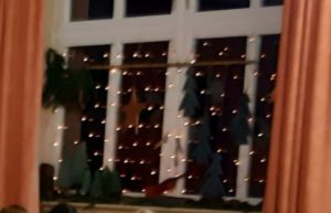 1. Adventsfenster Jugendheim - 04.12.2025 - Bild 1